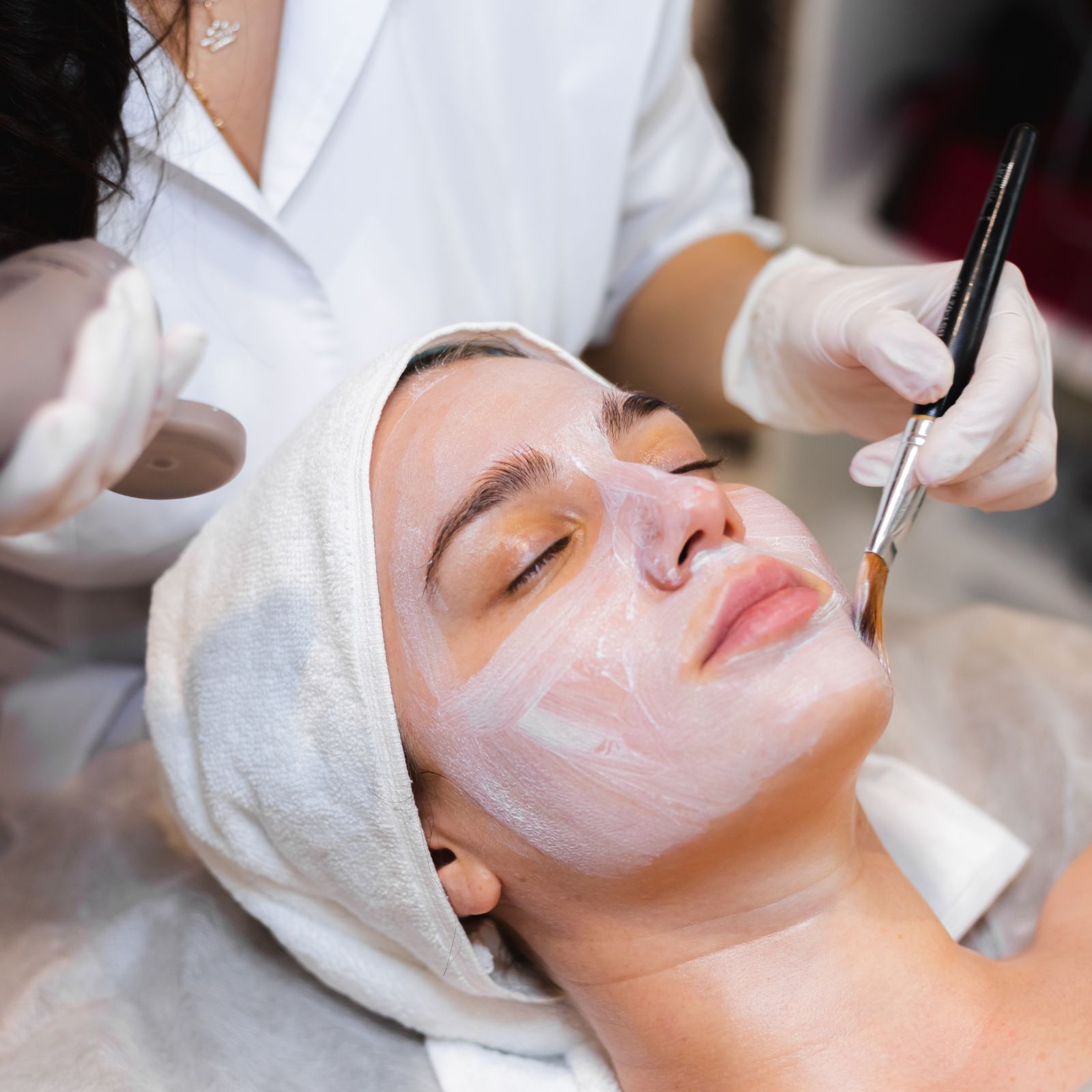Tiefenreinigung in Villingen-Schwenningen — Schönheitssalon Harmonie